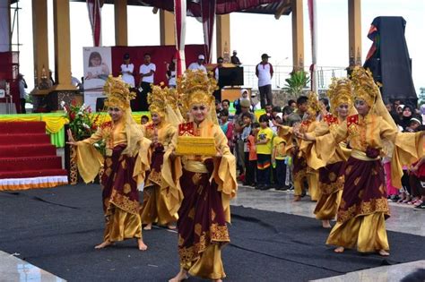 Tari Joged Lambak