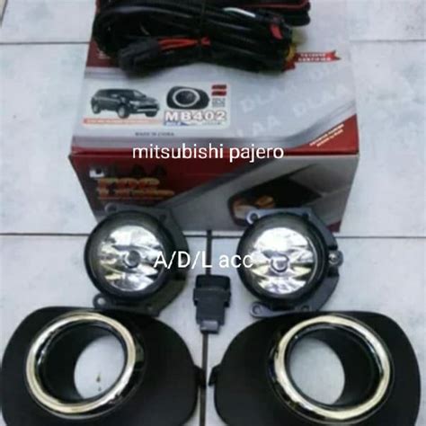 Jual Foglamp Bemper Bumper Depan Lampu Sorot Kabut Mitsubishi Pajero Di