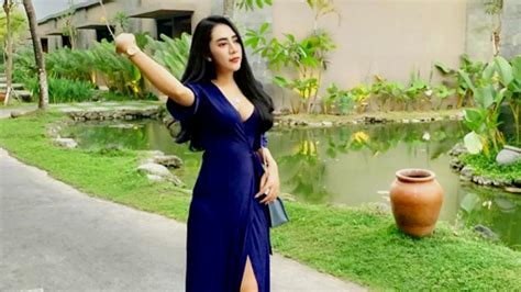 Foto Deretan Video TikTok Vernita Syabilla Uhh Seksinya