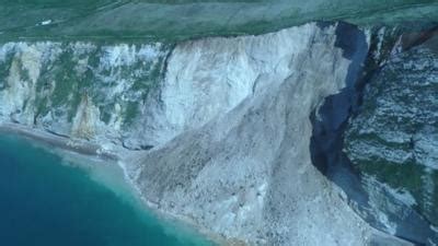 Landslip Hits Dorset S Jurassic Coast After Heavy Rainfall Bbc News