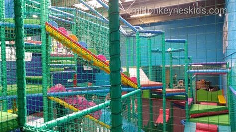 Adventure World soft play at Dunstable Leisure Centre - Milton Keynes Kids