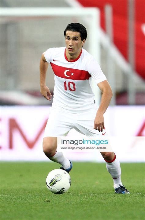 Nuri Sahin Turkey - Fotos | imago images | Nuri şahin, Sports jersey, Fotos