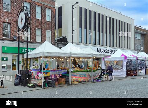 Brentwood Essex Shopping High Street Scene Market Stall Traders On