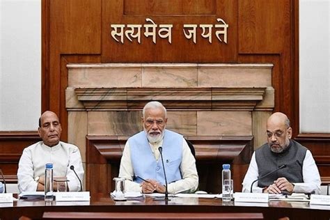 Union Cabinet Approves Rs Crore Pm Vishwakarma Scheme For