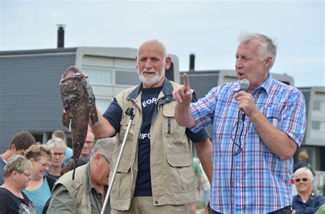 Fiskeauktion På Bork Havn Guide Til Bork Og Omegn