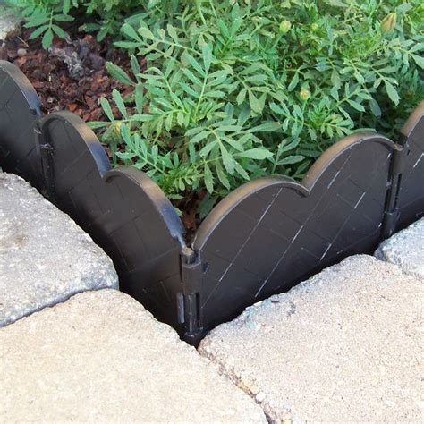 Plastic edging for landscaping - kopnice