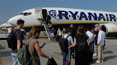 Huelga En Ryanair ¿qué Días Será Y Cómo Saber Si Afecta A Mi Vuelo