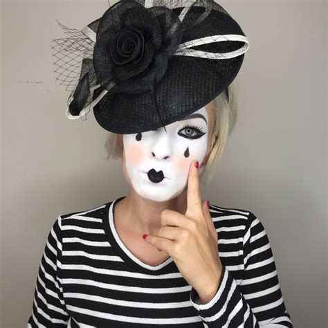 Cute Mime Makeup for Halloween. Simple and easy to put together ...