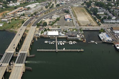 The Rochester Yacht Club in Rochester, NY, United States - Marina