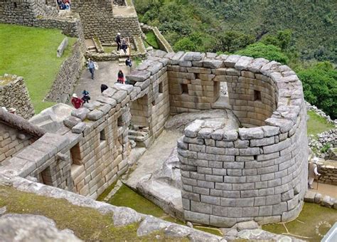 The Temple Of The Sun The Royal Tomb Machu Picchu Peru Cool