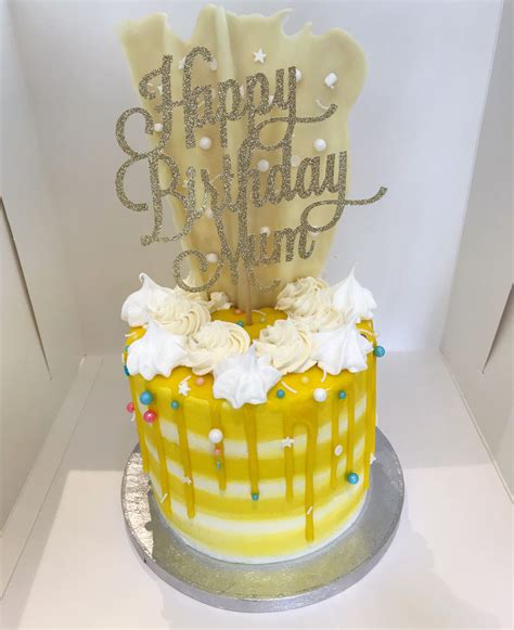 White Chocolate Drip Cakes White Chocolate Drip Cake Yvonnes Cakery