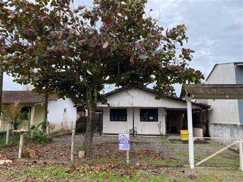 Casa Em Rua Luiz Bosso Balne Rio Paese Itapo Sc Por R