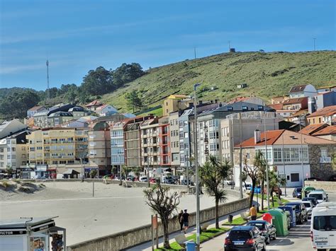 Foto Vista del pueblo Laxe A Coruña España