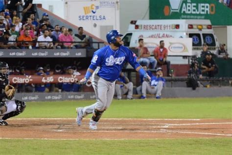 Licey logra victoria 1 800 en la Liga Dominicana de Béisbol Licey