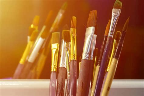 9 Best Acrylic Paint Brushes In 2024