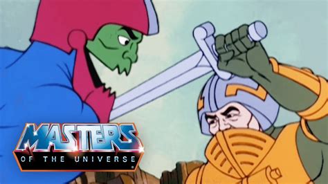 Man At Arms Fights Trap Jaw He Man Official Masters Of The Universe