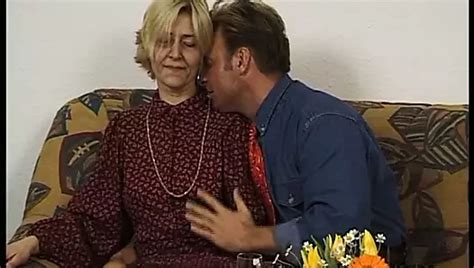 Oma Ich Hatte Schon Lange Keinen Sex Lass Uns Es Probieren Xhamster