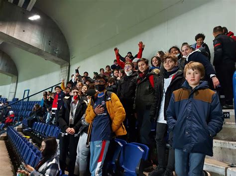 Sortie Psg Fc Lorient Coll Ge Paul Landowski