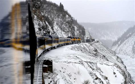 This Glass Domed Train Is The Most Scenic Way To Visit Alaska S Denali National Park Video