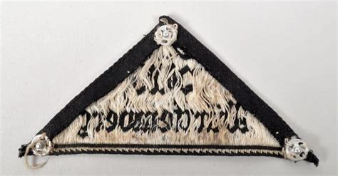 Regimentals GERMAN WWII HITLER YOUTH DISTRICT TRIANGLE