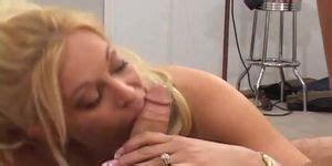 BROOKE HUNTER HARDCORE THREESOME Porn Videos