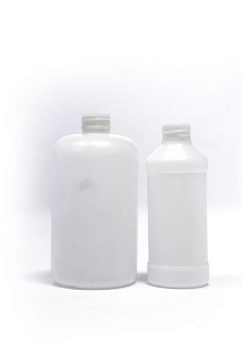 Pharmaceutical HDPE Bottle HDPE Medicine Bottles Latest Price