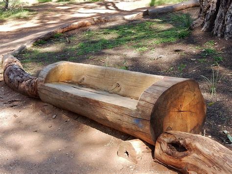 DIY Log Bench | ThePlywood.com