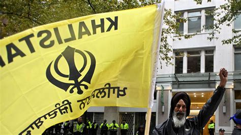 Khalistan supporters stage protest outside Indian High Commission in ...