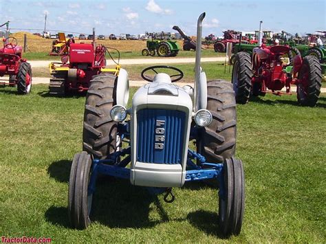 TractorData.com Ford 4000 tractor photos information