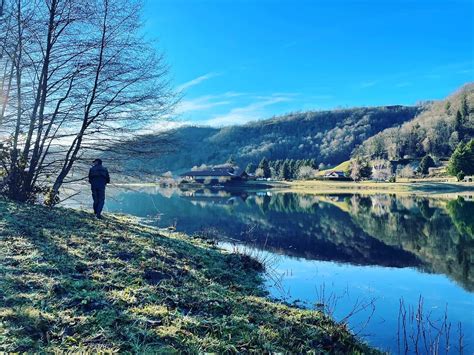 P Che P Che La Mouche Le Lac Des Graves En Auvergne Cantal