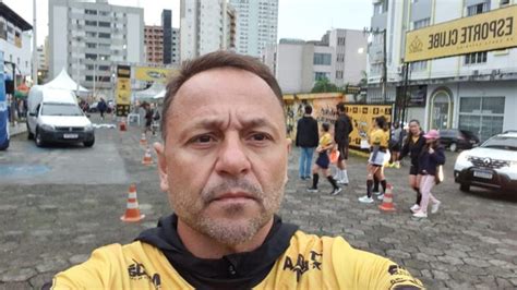 Servidor P Blico Morre Durante Maratona Em Crici Ma