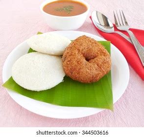 Idli Vada Sambar Popular Indian Vegetarian Stock Photo 344503616 | Shutterstock