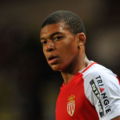 Mbappé Won The Golden Boy Award In 2017 Quipoquiz