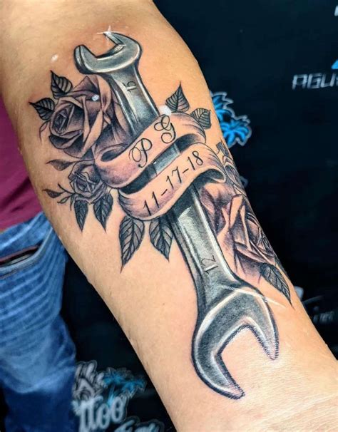 30 Unique Wrench Tattoos You Can Copy Xuzinuo