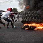 Haitianos protestan en la frontera por Elías Piña ERD dice todo está