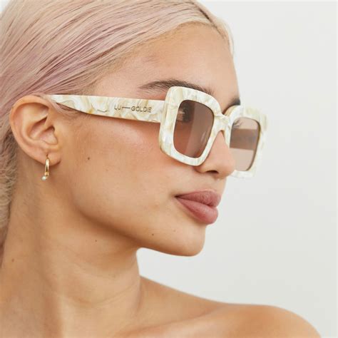 Lu Goldie Mia Sunglasses White Onyx Abicus