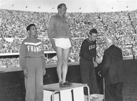 Great Olympians - Emil Zatopek Photos and Images | Getty Images