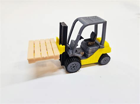 Forklift Kit Card With Pallet By Cheezylabs Download Free Stl Model