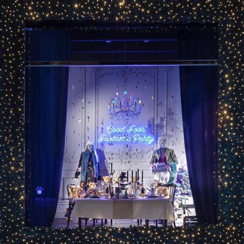 MAKE CLASSIC FANTASTIC Enjoy The Christmas Windows At De Bijenkorf