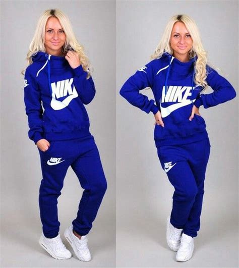 Nike Nike Outfits Comfy Outfits Nike Air Nike Roshe Roshe Shoes Red Nike Nike Shox Summer