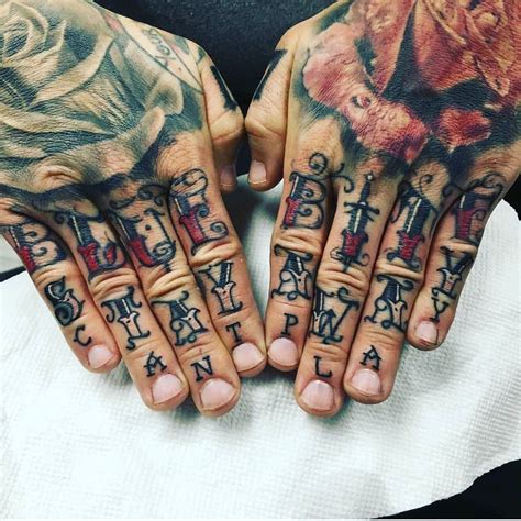 Knuckle Tattoos Finger Tattoos Tattoo Shop Art Tattoo Henna Hand