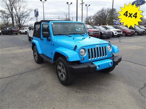 Pre Owned Jeep Wrangler Jk Sahara Door Suv In Louisville Z A