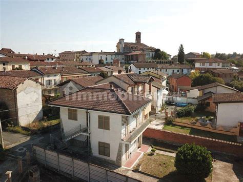 Vendita Villa Unifamiliare In Via Goffredo Mameli 15 Bergamasco Posto