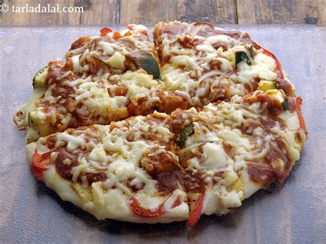 Cheesy Vegetable Pizza Recipe Veg Cheese Pizza Recipe