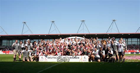 FC Bayern celebrate German championship with men and women