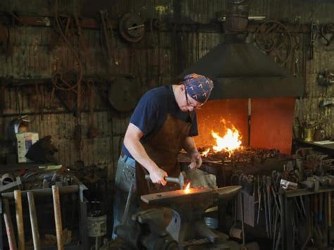 The Best Gas Propane Forge For Beginner Blacksmiths Begin To Blacksmith