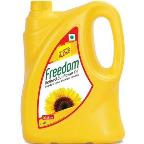 Fortune Freedom Refined Sunflower Oil Packaging Type Plastic