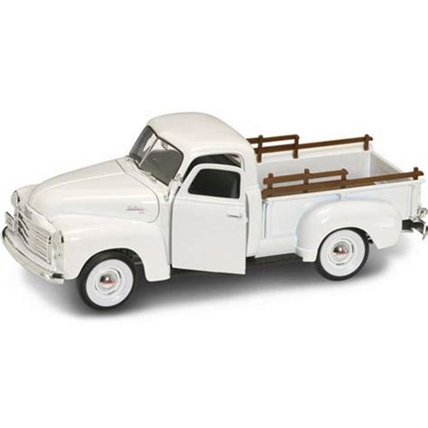 1950 GMC Pick-up Truck, White - Yatming 92648 - 1/18 Scale Diecast ...