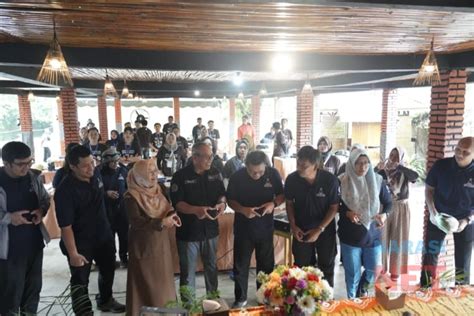 Kemenkominfo Ri Beri Edukasi Pengelola Homestay Kspn Loksado Tentang