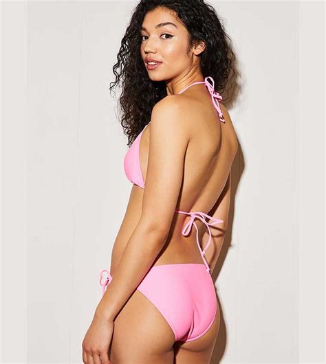 Buy Ardene Basic Triangle Bikini Top Mediumpink In Pink 6thStreet Kuwait